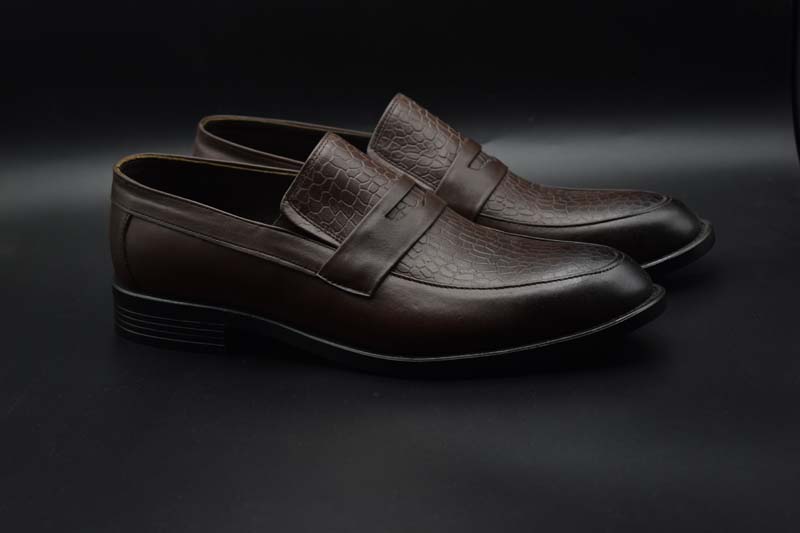 کفش چرم مردانه کالج مدل سبیل دار