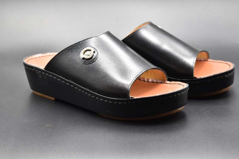 دمپایی چرم المطراش زنانه مدل بسته